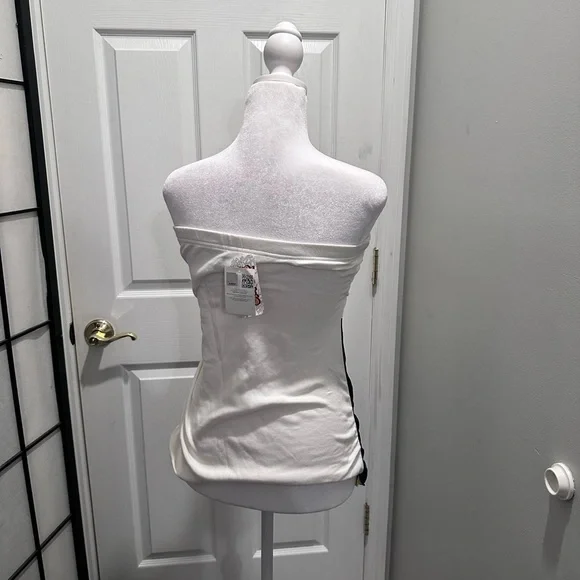 Spencer’s “Corona” tube top size L NWT - Picture 3 of 3